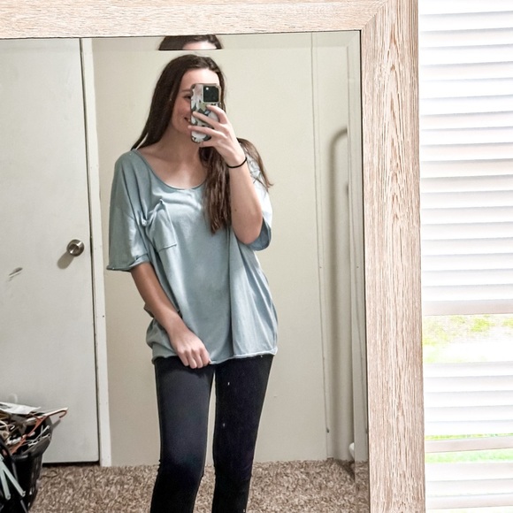 Zenana Outfitters Tops - Zenana Dusty Blue Oversized Short Sleeve Top size medium